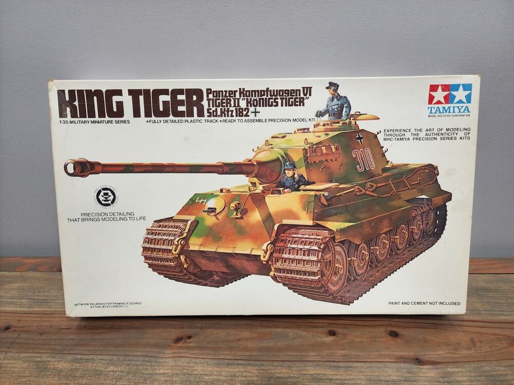 Tamiya King Tiger Panzer Kampfwagen VI Tiger II Konigs Tiger 1/35 MM-157 NOB
